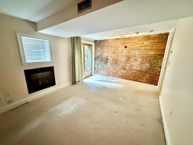 152 Prince ST #2, Boston, MA Photo #25