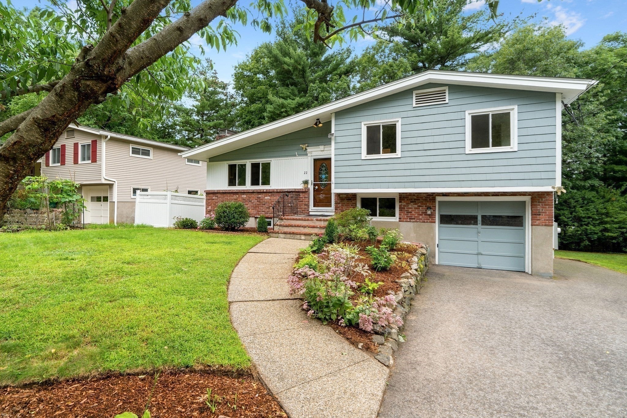 22 Harbell St, Lexington, MA Photo #34