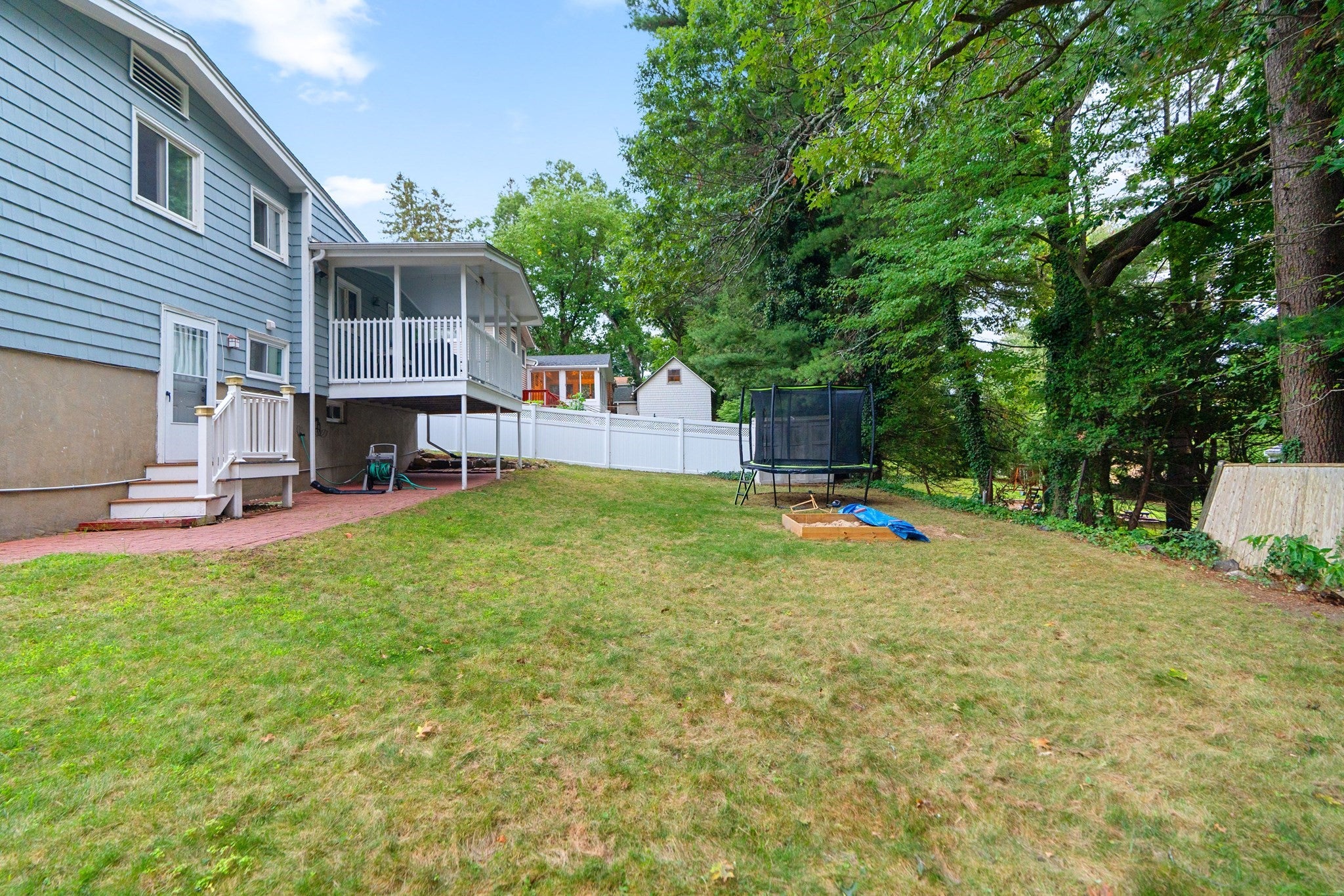 22 Harbell St, Lexington, MA Photo #38