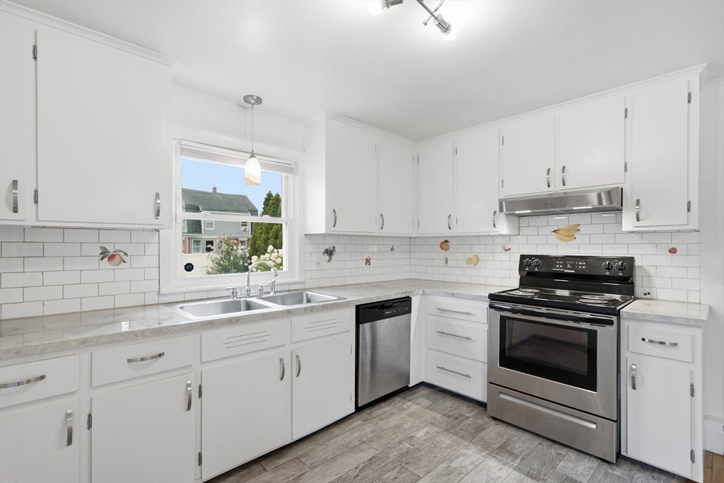 205 Central Ave, Seekonk, MA Photo #11