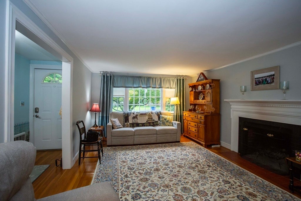 72 Eustis Ave, Wakefield, MA, 72 Eustis Ave, Wakefield, MA Photo #4