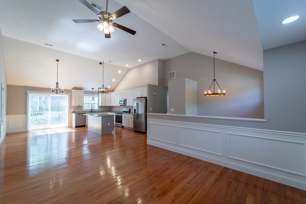 31 Scenic Dr