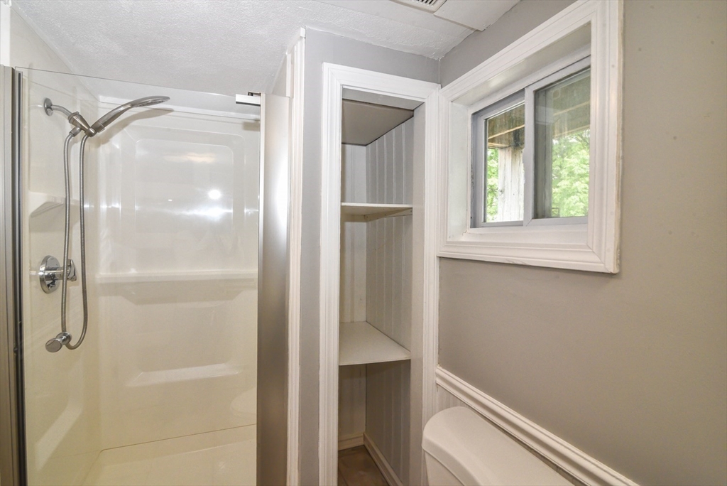 5 Boardman St #5, Newburyport, MA, 5 Boardman St #5, Newburyport, MA Photo #19
