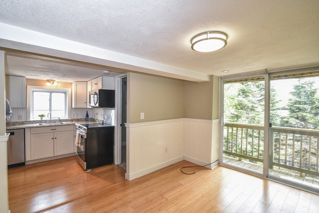 5 Boardman St #5, Newburyport, MA, 5 Boardman St #5, Newburyport, MA Photo #13
