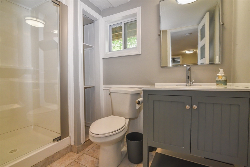 5 Boardman St #5, Newburyport, MA, 5 Boardman St #5, Newburyport, MA Photo #18