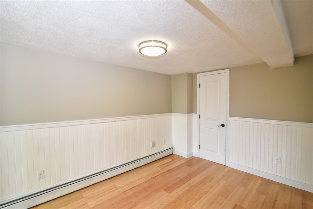 5 Boardman St #5, Newburyport, MA, 5 Boardman St #5, Newburyport, MA Photo #15