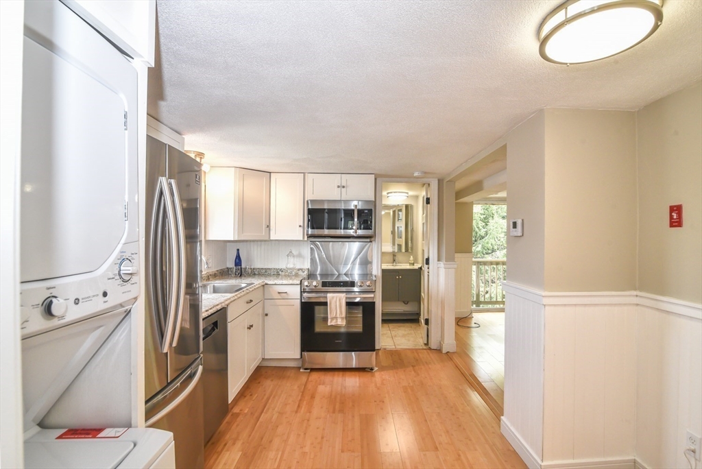 5 Boardman St #5, Newburyport, MA, 5 Boardman St #5, Newburyport, MA Photo #9