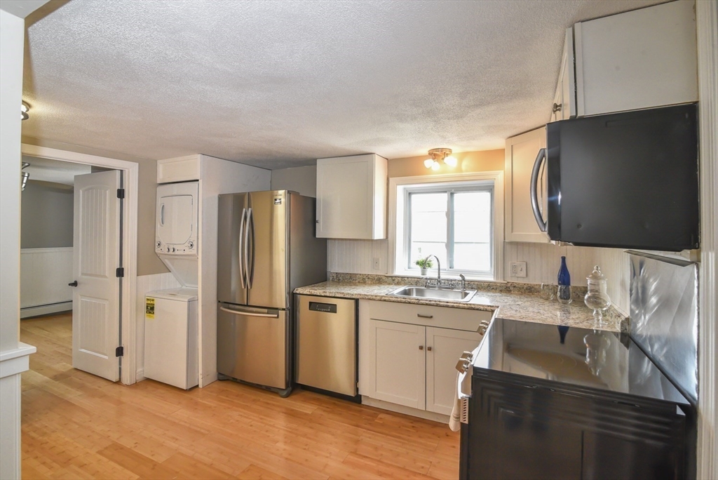 5 Boardman St #5, Newburyport, MA, 5 Boardman St #5, Newburyport, MA Photo #7