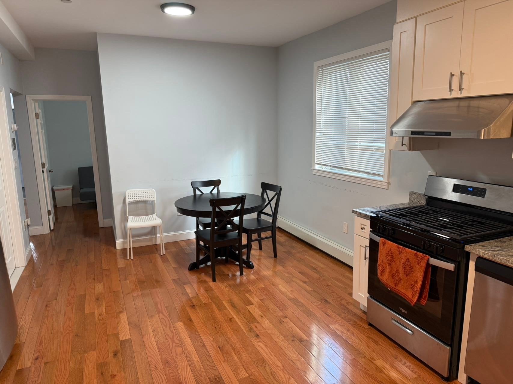 40-42 Dehon St