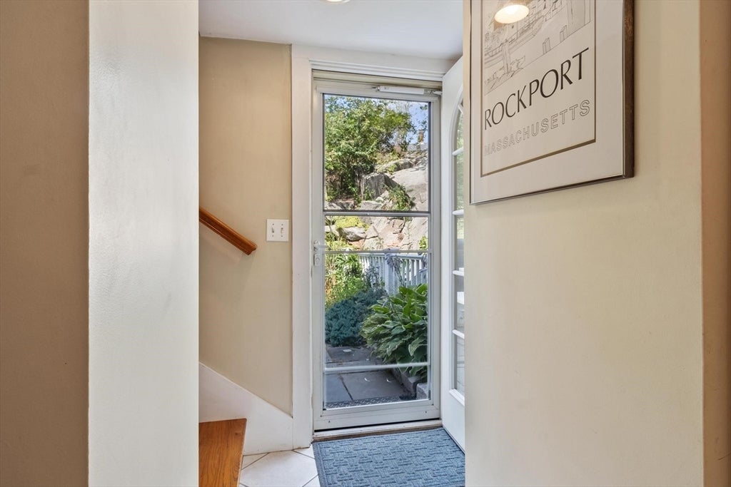 1 Pigeon Hill Court #B, Rockport, MA Photo #14