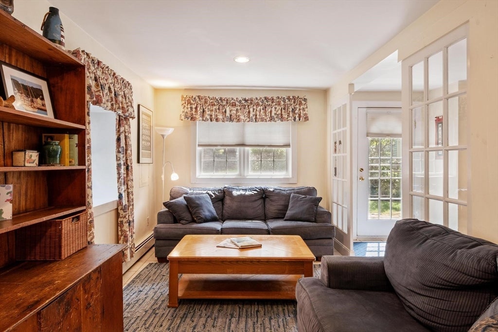1 Pigeon Hill Court #B, Rockport, MA Photo #11