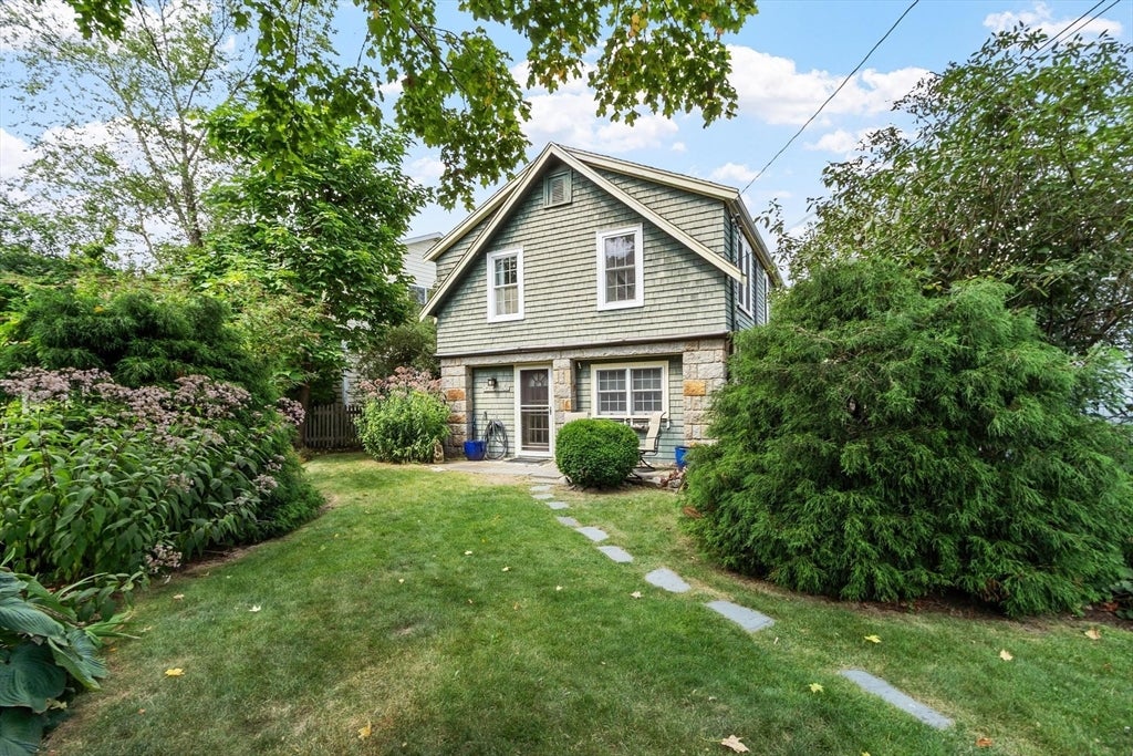 1 Pigeon Hill Court #B, Rockport, MA Photo #1