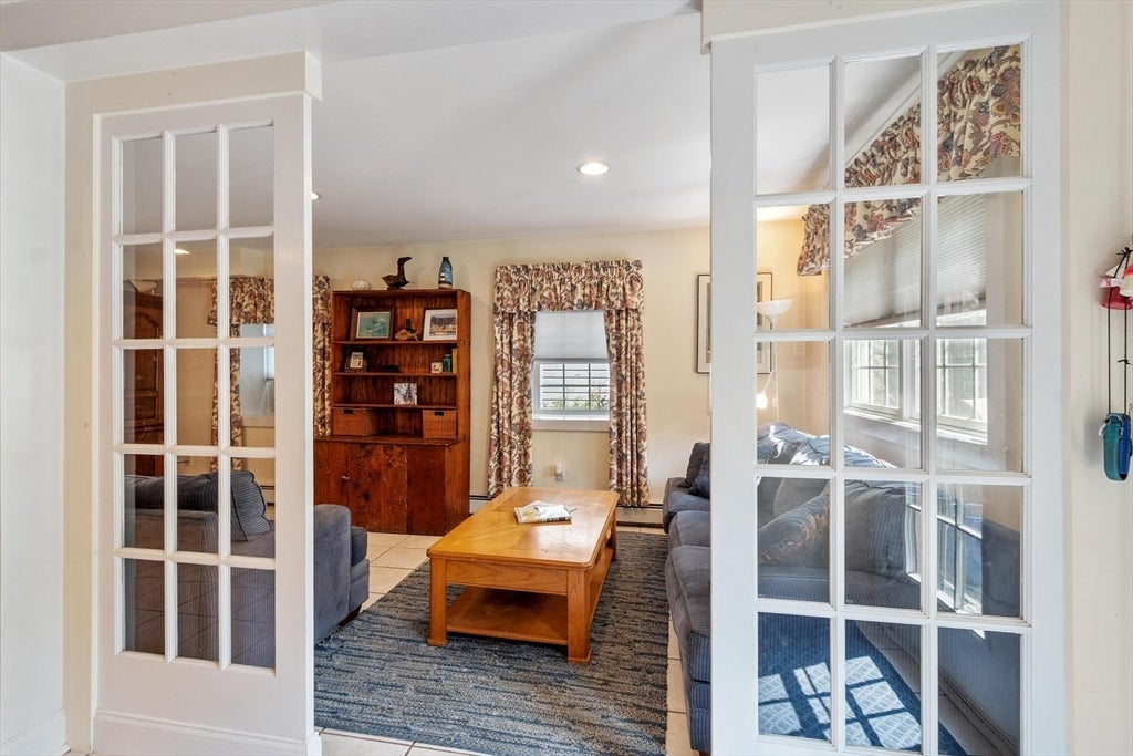 1 Pigeon Hill Court #B, Rockport, MA Photo #10