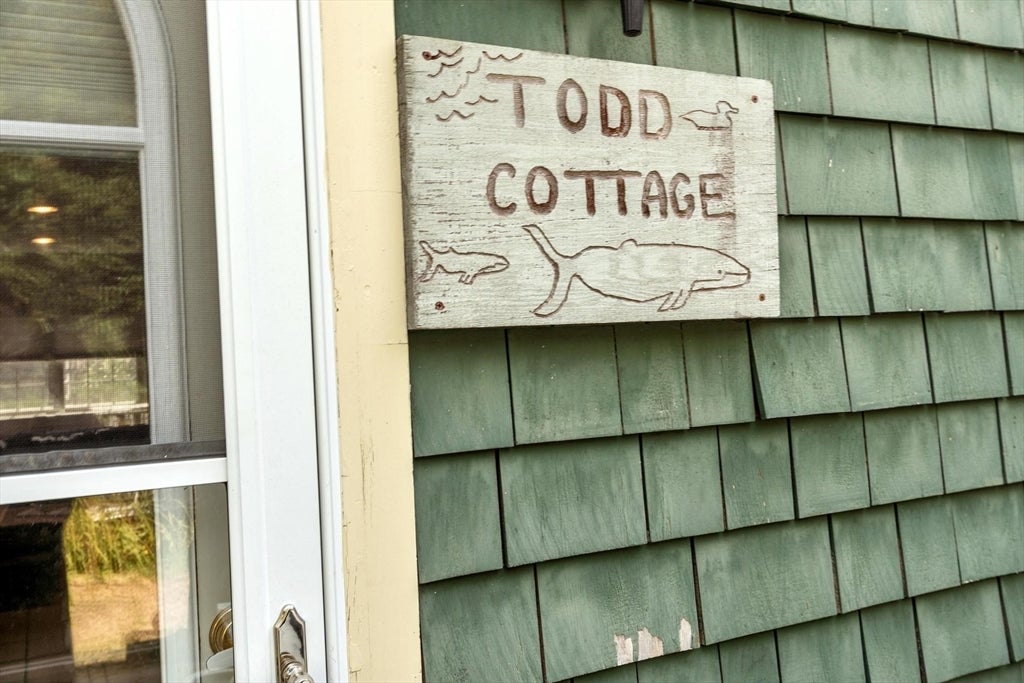 1 Pigeon Hill Court #B, Rockport, MA Photo #2