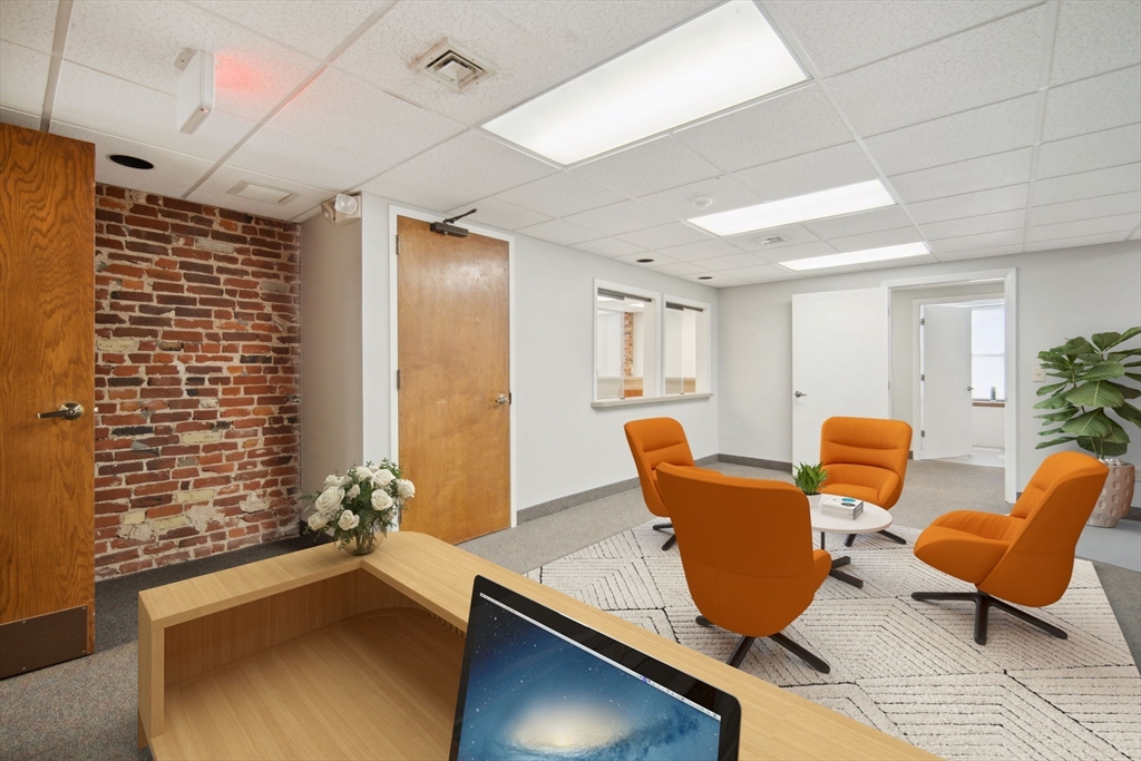 Springfield, Massachusetts 01103, United States, ,Residential,Active,76879