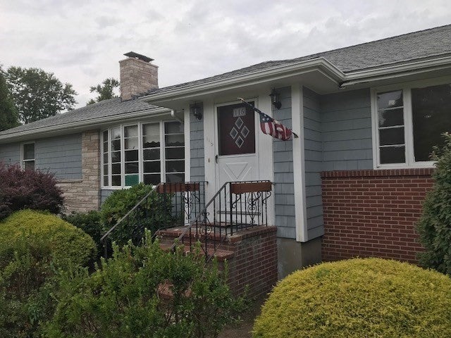 115 Vine Street #1, Saugus, MA, 115 Vine Street #1, Saugus, MA Photo #2