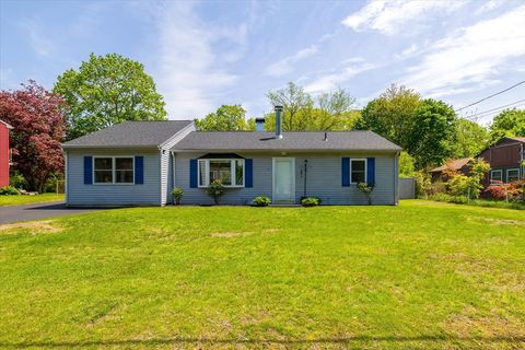 27 Endicott Drive Westborough MA 01581