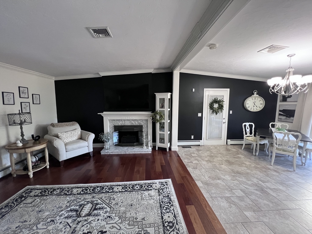 28-R Woodside Dr
