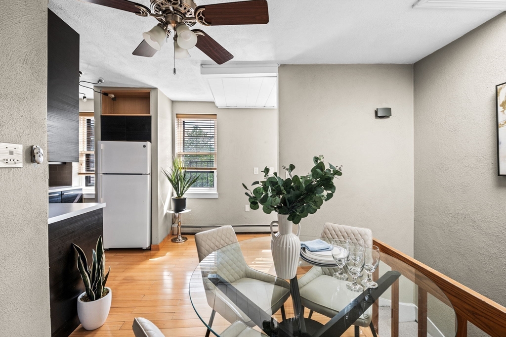 34 Beacon St 3