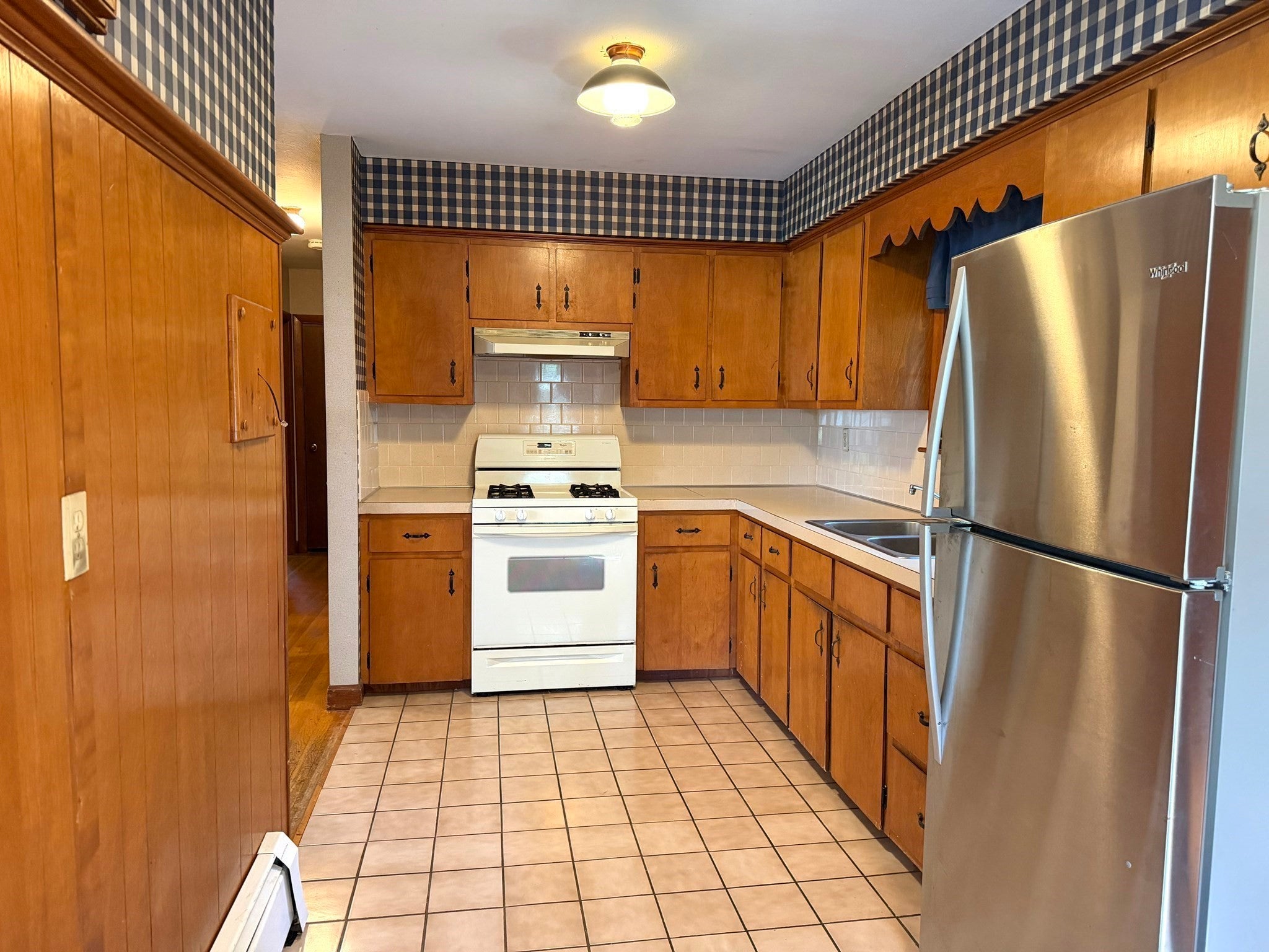 1183 Dutton Street, New Bedford, MA Photo #7