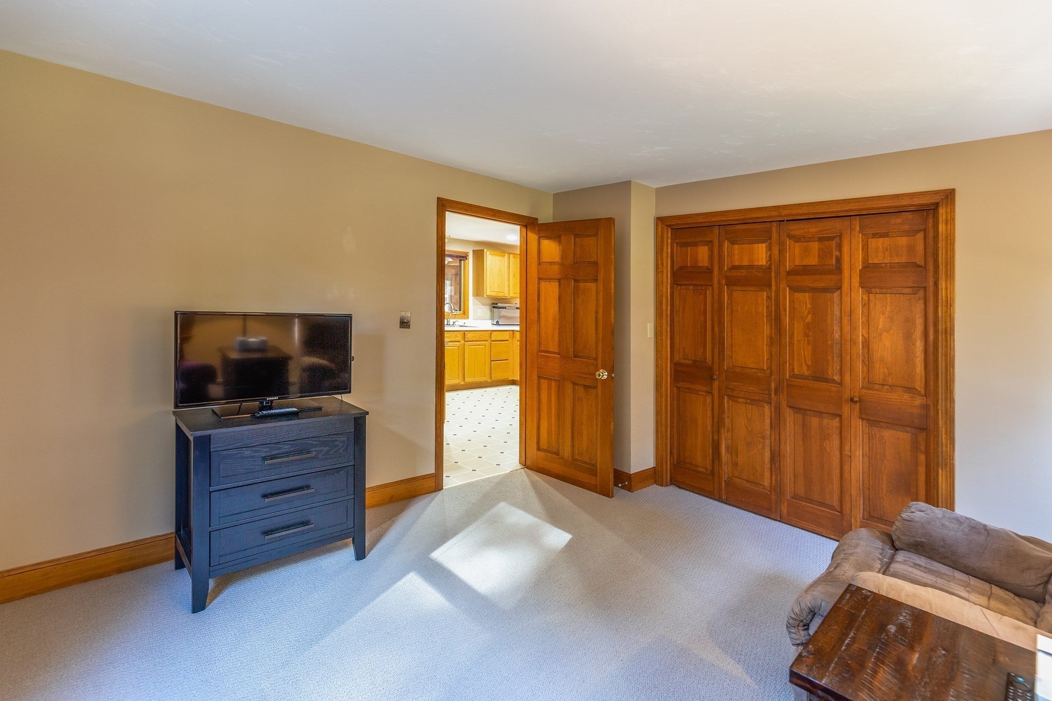 9 Pleasant St, Carver, MA Photo #15