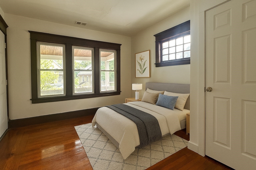 Springfield, Massachusetts 01108, United States, 3 Bedrooms Bedrooms, ,1 BathroomBathrooms,Residential,Active,187256