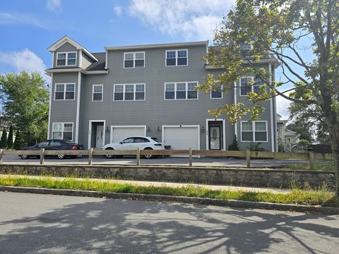 218 Independence Ave B Quincy MA 02169