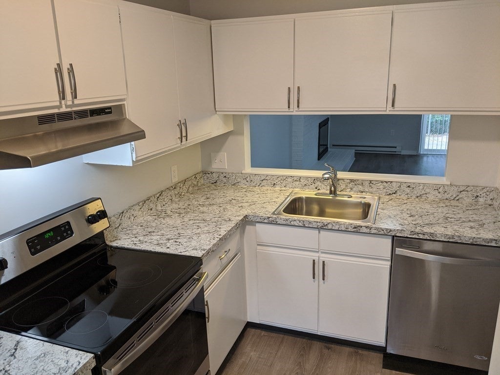 176 Highwood Drive #176, Franklin, MA, 176 Highwood Drive #176, Franklin, MA Photo #3