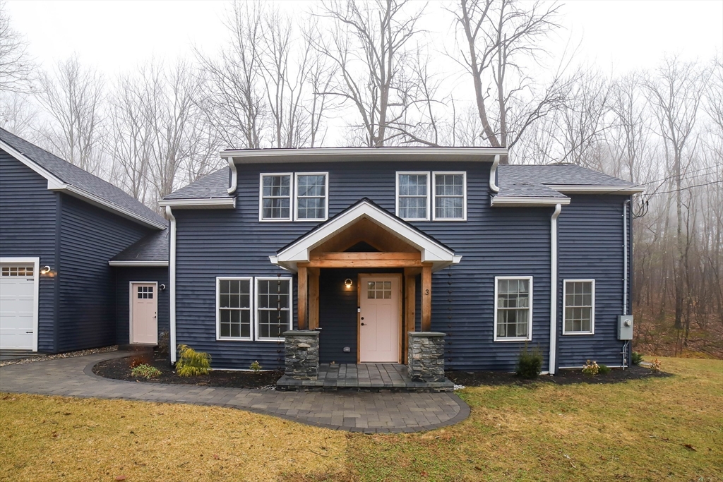 3 Woods Rd