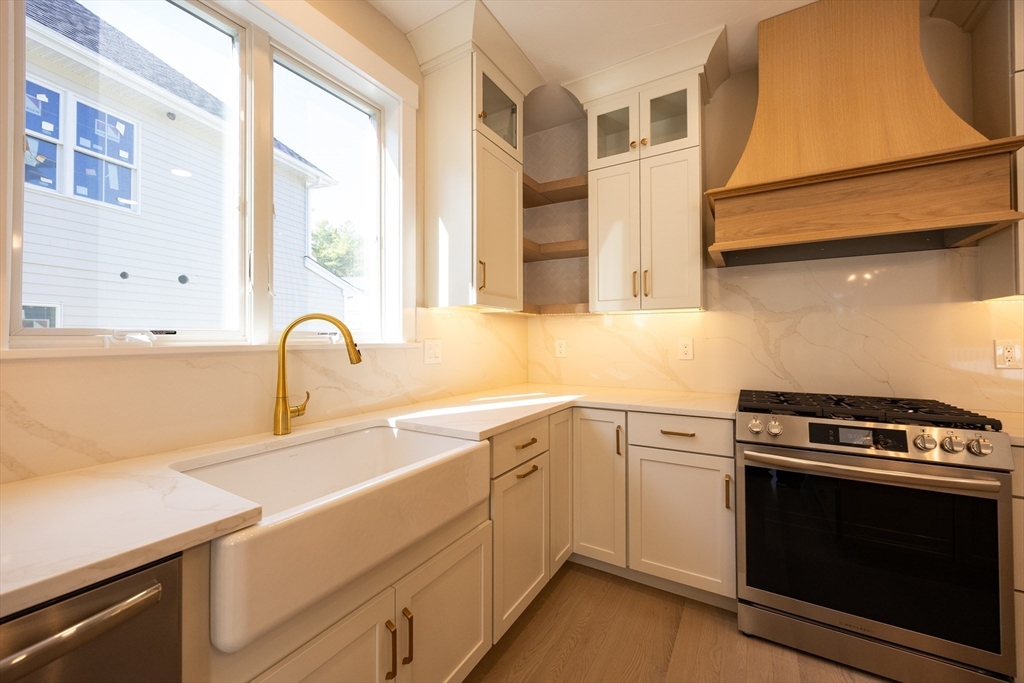 53 Thomas Mann Circle 31