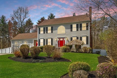 275 Whippoorwill St Raynham MA 02767