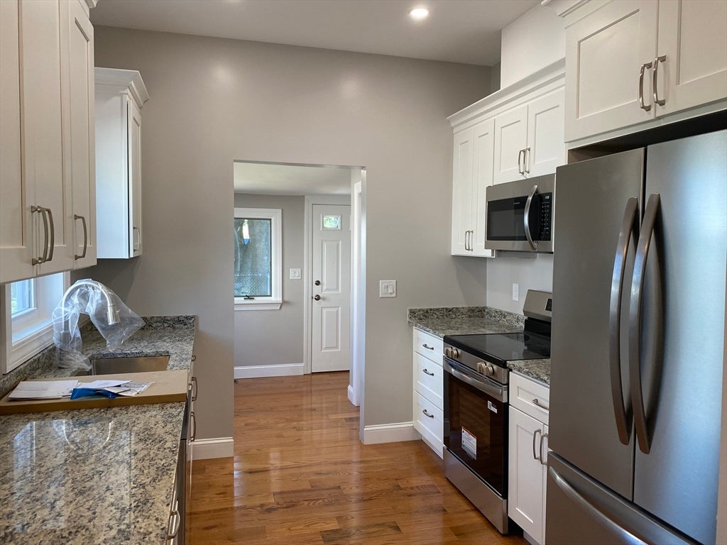 36 Chester Street #1, Medford, MA, 36 Chester Street #1, Medford, MA Photo #4