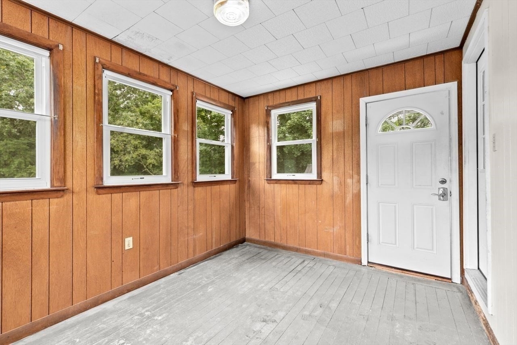 109 Lincoln Rd