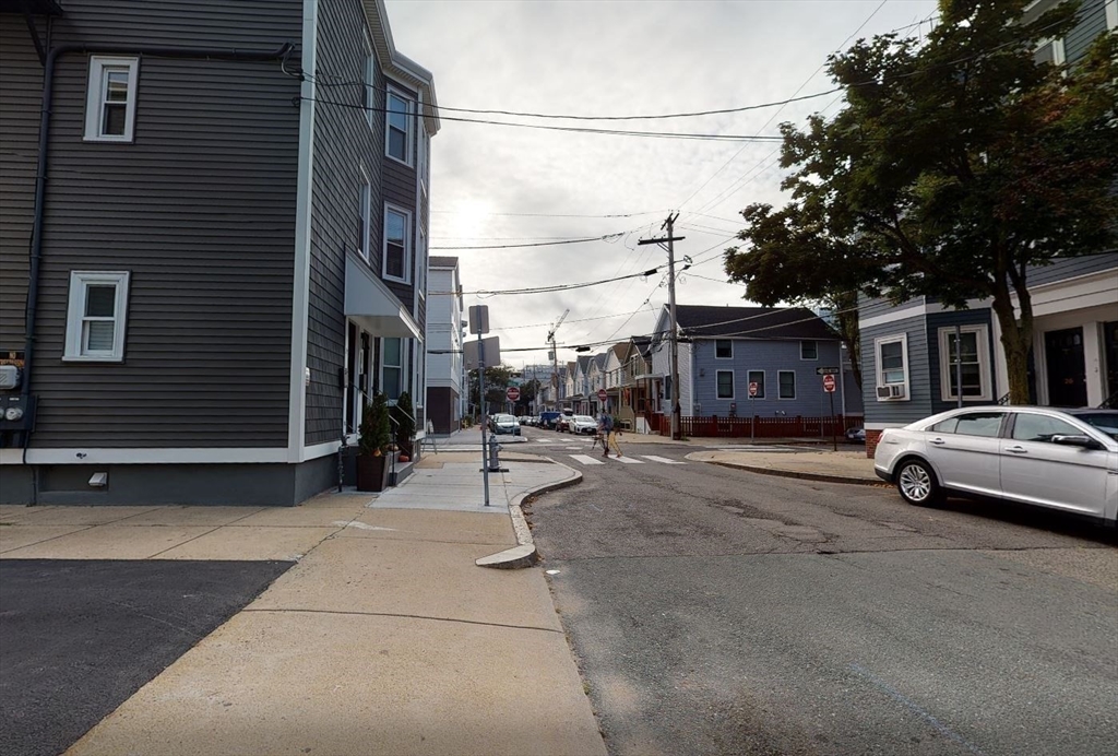 31 Plymouth Street #3, Boston, MA Photo #5