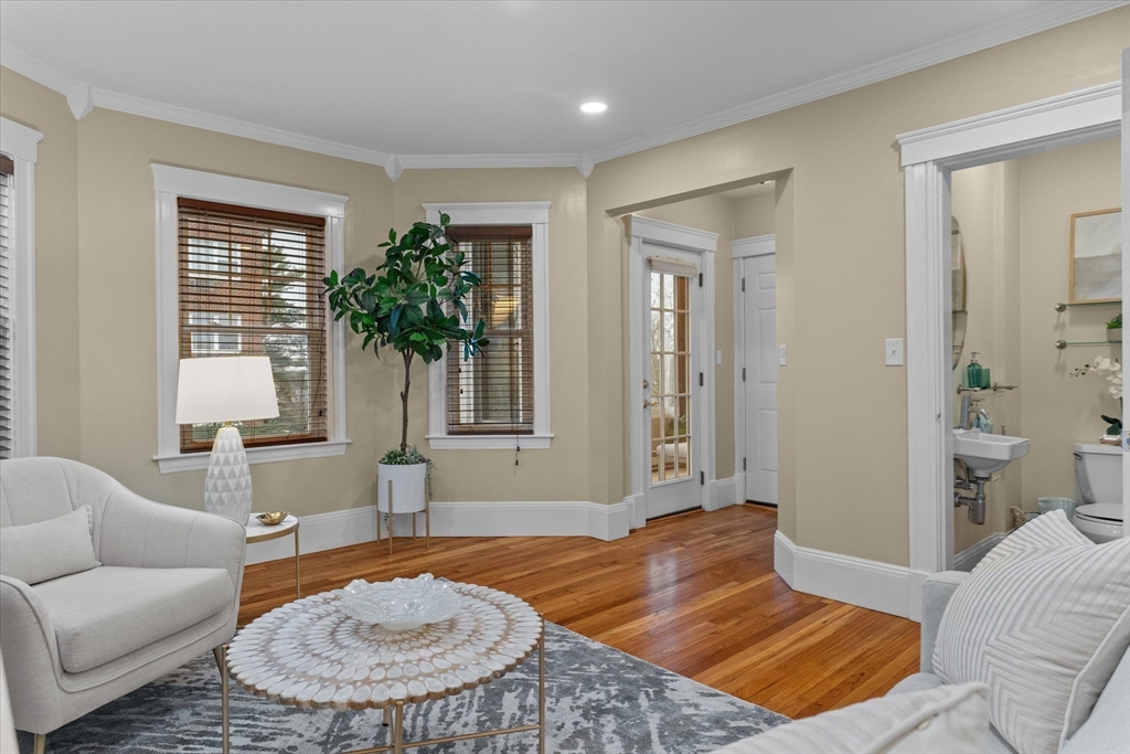 23 Wood St 3