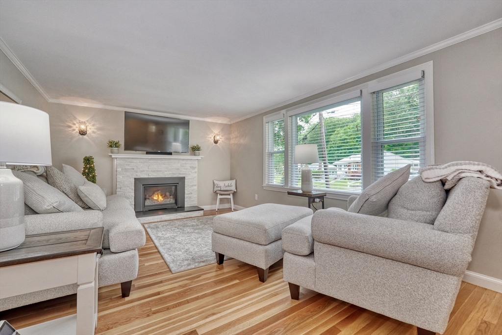 277 Ridgewood Drive