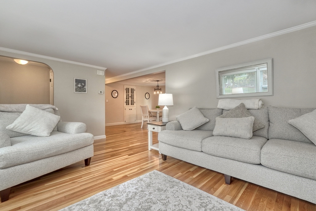 277 Ridgewood Drive