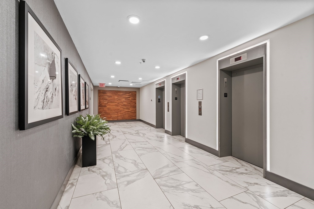 8-12 Museum Way 1205