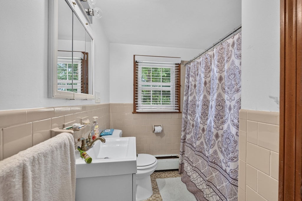 458 Orswell St, Fall River, MA, 458 Orswell St, Fall River, MA Photo #20