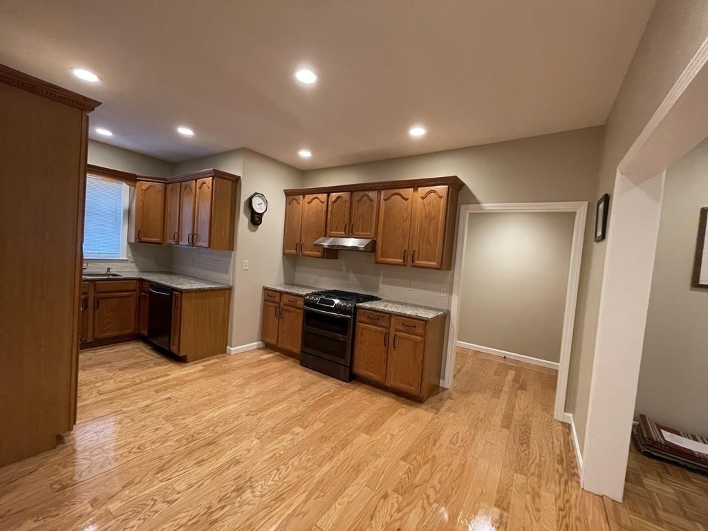 60 Newton Street #1, Somerville, MA Photo #8