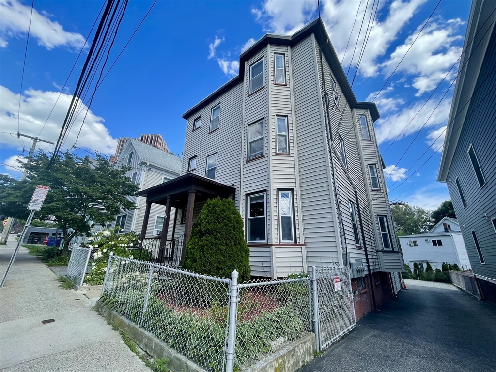 60 Newton Street #1, Somerville, MA Photo #1