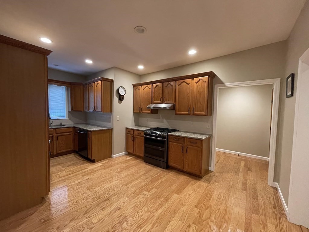 60 Newton Street #1, Somerville, MA Photo #6