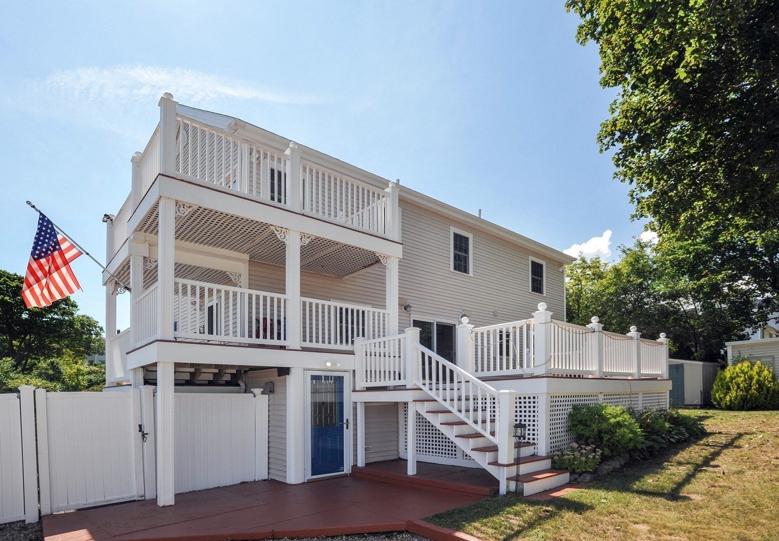 5 Seminole Ave, Weymouth, MA Photo #6