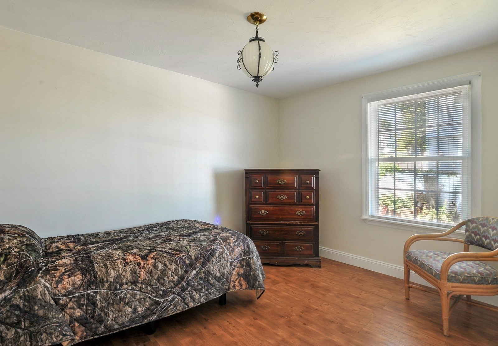 5 Seminole Ave, Weymouth, MA Photo #21