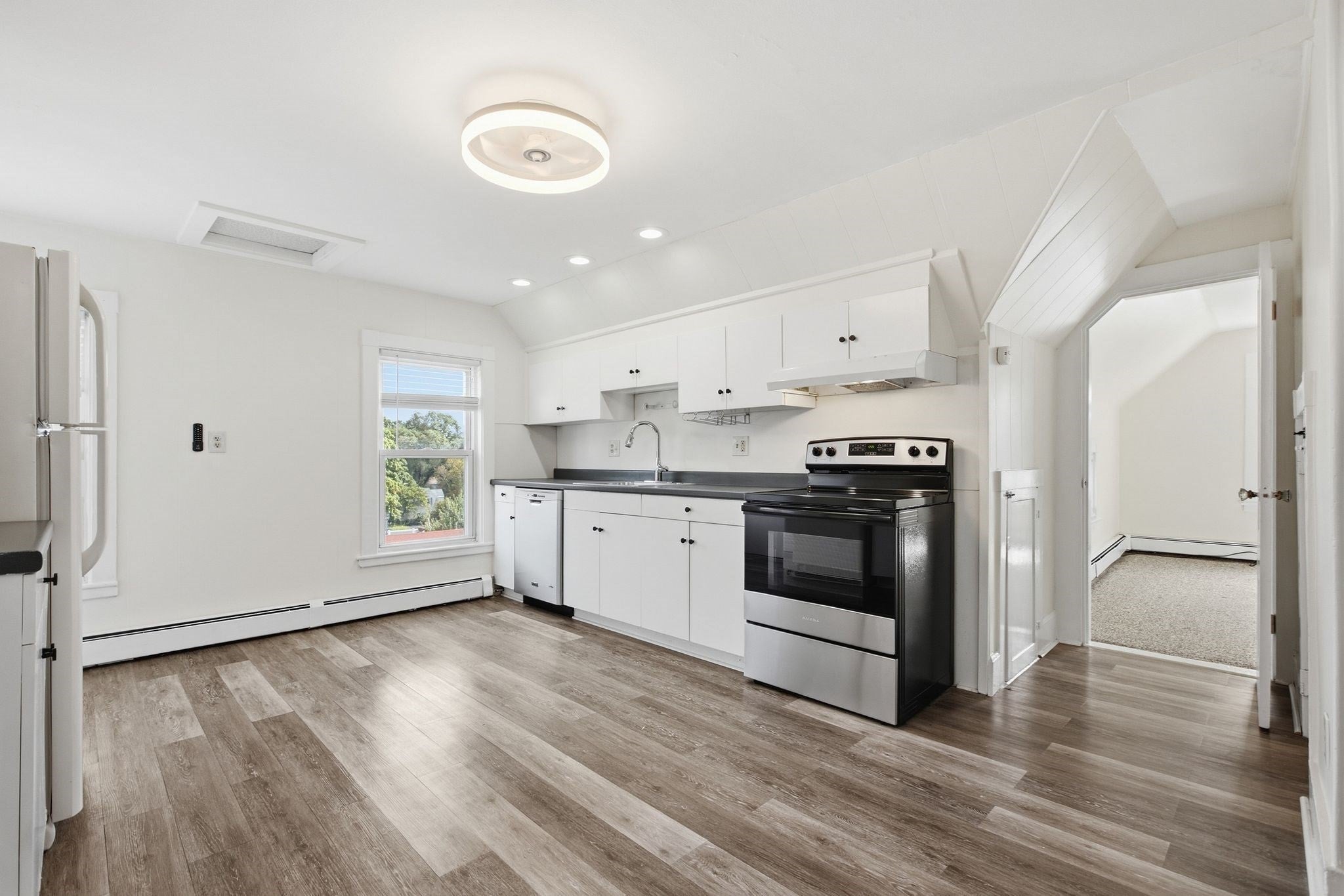 Photo of 75 Enon ST, Beverly, MA