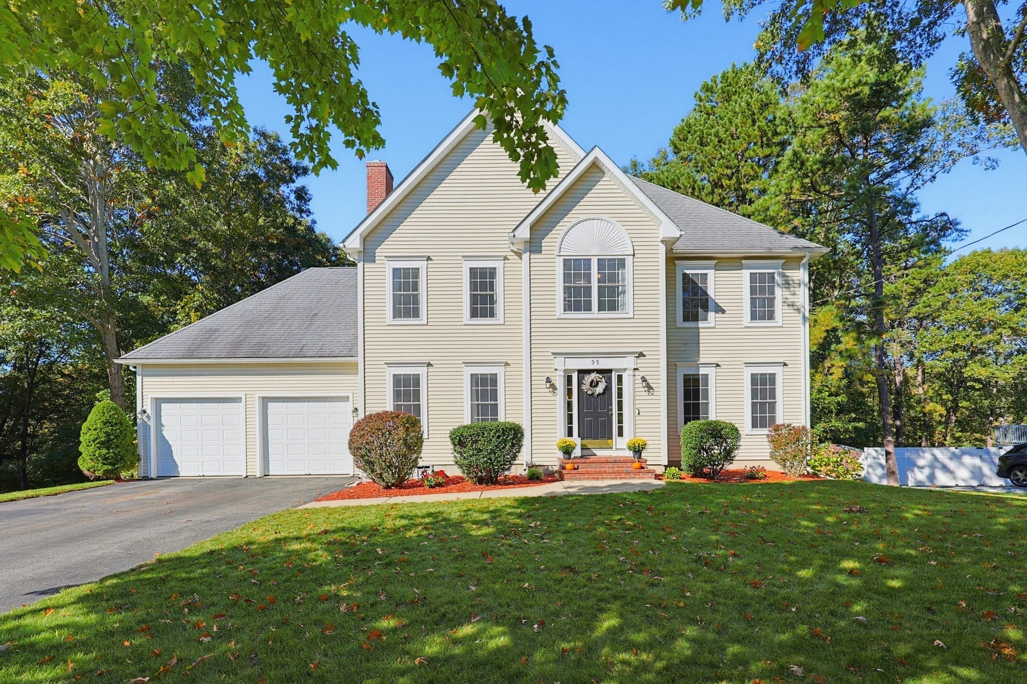 95 Cathedral Drive, Attleboro, MA Photo #9