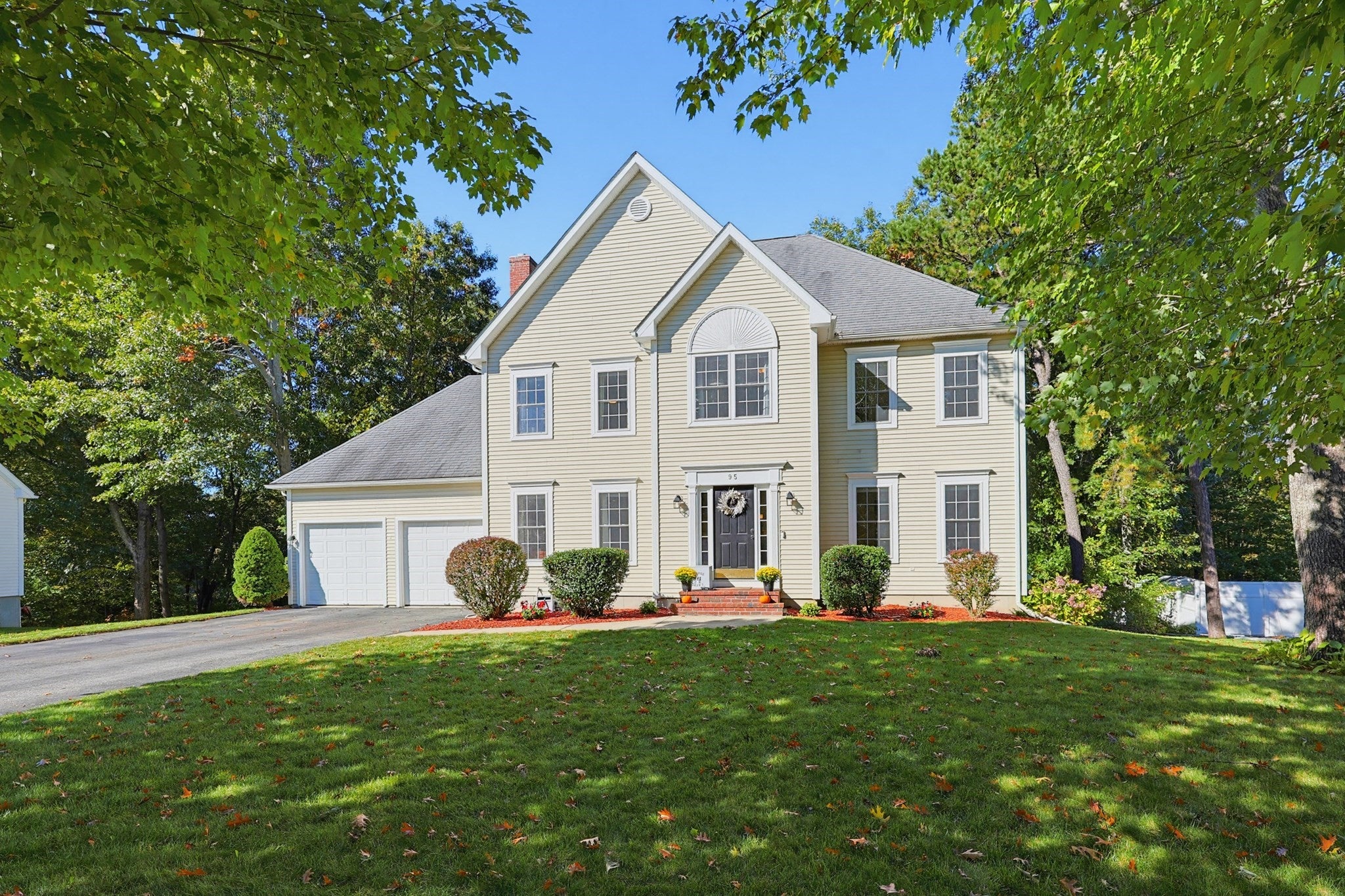 95 Cathedral Drive, Attleboro, MA Photo #1