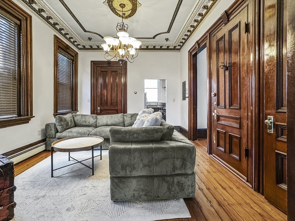 351 Dorchester St 3