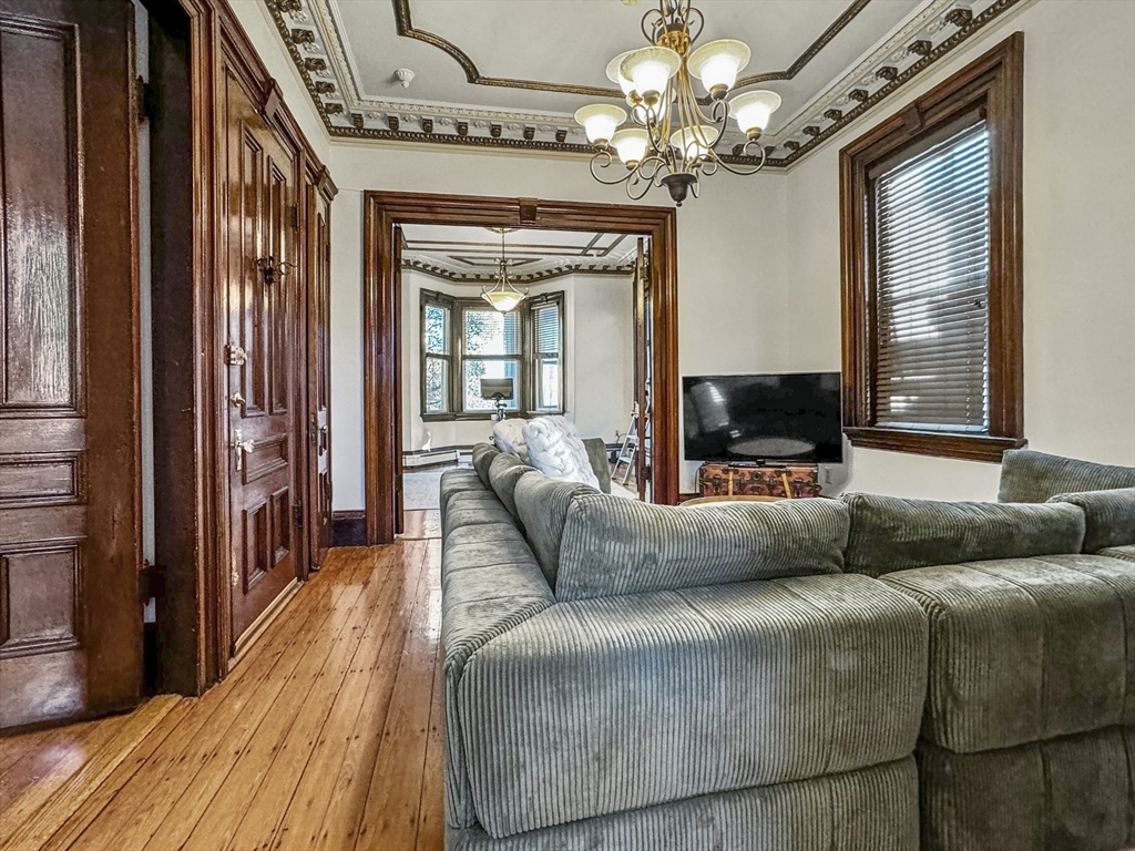 351 Dorchester St 3