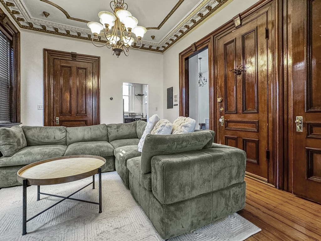 351 Dorchester St 3